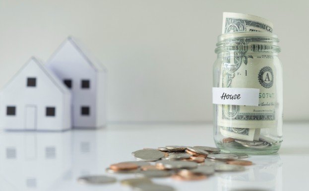 Compare Cash and Low-Risk Options