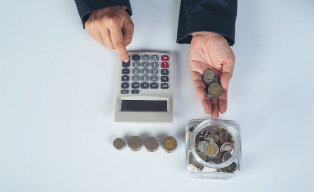 How to Compare Funds Correctly
