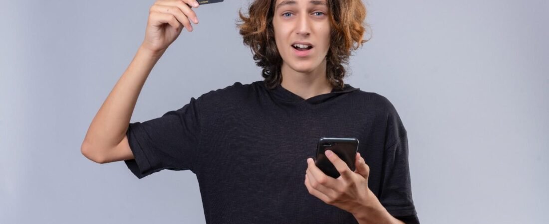 Debit or Credit Card for Teenagers: Which Is the Better Choice?